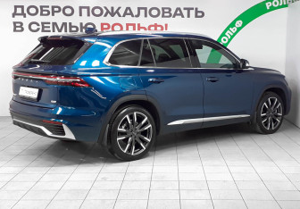 Подержанный автомобиль Geely Monjaro 2023 года (4 фото)