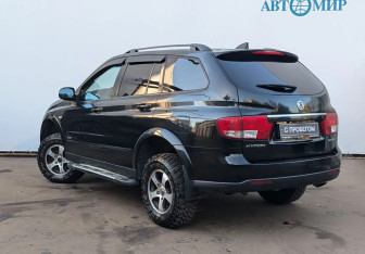 Подержанный автомобиль SsangYong Kyron 2013 года (5 фото)