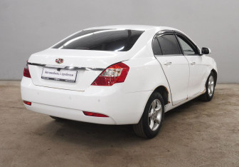 Подержанный автомобиль Geely Emgrand EC7 Sedan 2013 года (5 фото)