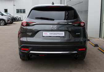 Подержанный автомобиль Mazda CX-9 2019 года (6 фото)