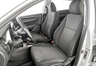 Подержанный автомобиль Kia Rio Hatchback 2021 года (20 фото)