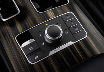 Подержанный автомобиль Haval H9 2022 года (18 фото)