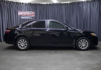 Подержанный автомобиль Toyota Camry Sedan 2009 года (4 фото)