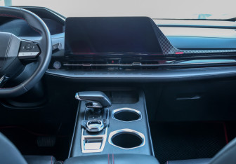 Подержанный автомобиль Changan CS55PLUS 2023 года (16 фото)