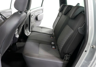 Подержанный автомобиль LADA (ВАЗ) Largus Wagon 2022 года (12 фото)