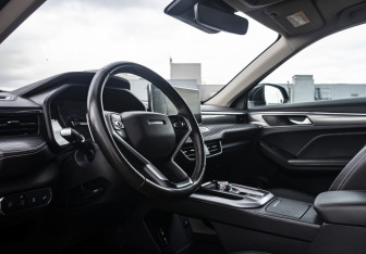 Подержанный автомобиль Haval Jolion 2023 года (9 фото)