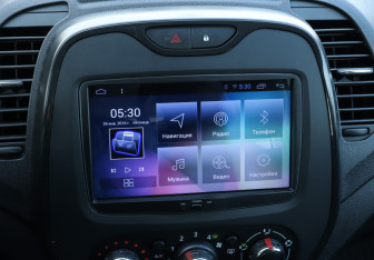 Подержанный автомобиль Renault Kaptur 2018 года (17 фото)