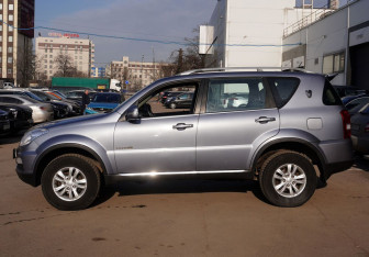 Подержанный автомобиль SsangYong Rexton 2012 года (4 фото)