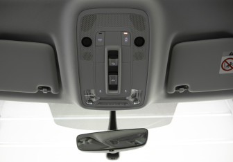 Подержанный автомобиль Audi Q3 2023 года (23 фото)