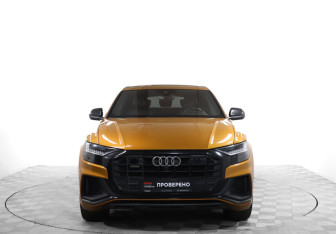 Подержанный автомобиль Audi Q8 2018 года (2 фото)