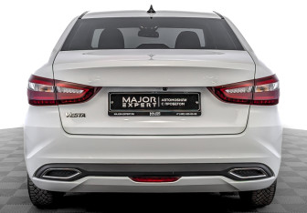 Подержанный автомобиль LADA (ВАЗ) Vesta Sedan 2023 года (6 фото)