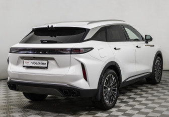 Подержанный автомобиль Exeed RX 2023 года (5 фото)