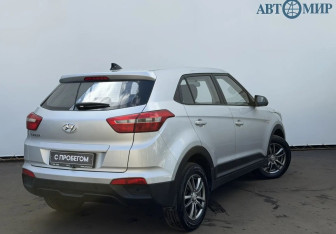 Подержанный автомобиль Hyundai Creta 2021 года (8 фото)