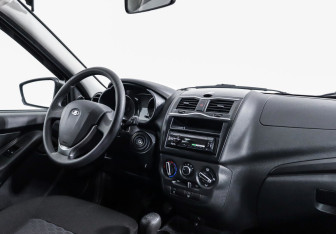 Подержанный автомобиль LADA (ВАЗ) Granta Sedan 2021 года (7 фото)