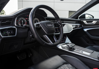 Подержанный автомобиль Audi A6 Sedan 2024 года (9 фото)