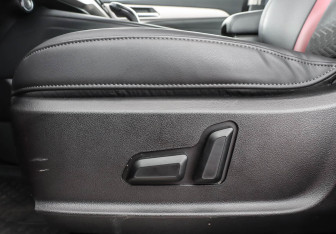 Подержанный автомобиль Haval F7 2022 года (19 фото)