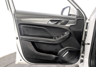 Подержанный автомобиль Haval Jolion 2022 года (19 фото)