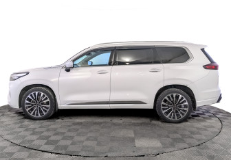 Подержанный автомобиль Exeed VX 2022 года (8 фото)