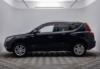 Подержанный автомобиль Geely Emgrand X7 2016 года (2 фото)