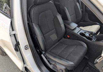 Подержанный автомобиль Volvo XC40 2020 года (23 фото)