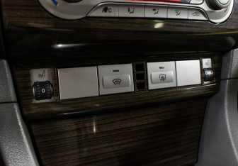 Подержанный автомобиль Ford Focus Sedan 2009 года (19 фото)