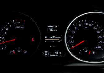 Подержанный автомобиль Kia Sportage 2015 года (11 фото)