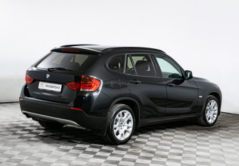 Подержанный автомобиль BMW X1 2012 года (5 фото)