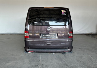 Подержанный автомобиль Volkswagen Multivan 2007 года (5 фото)