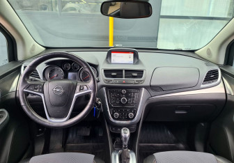 Подержанный автомобиль Opel Mokka 2013 года (12 фото)