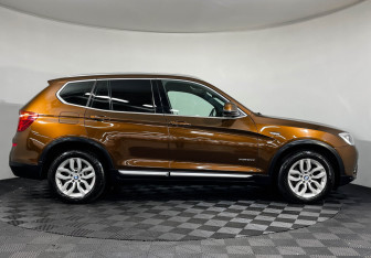 Подержанный автомобиль BMW X3 2016 года (6 фото)