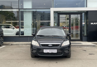 Подержанный автомобиль Ford Focus Hatchback 2010 года (2 фото)