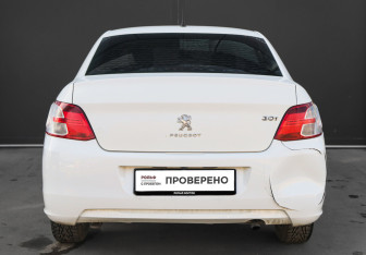Подержанный автомобиль Peugeot 301 2016 года (5 фото)