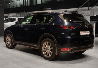 Подержанный автомобиль Mazda CX-5 2019 года (6 фото)