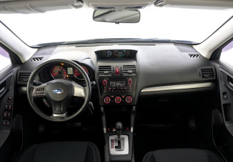Подержанный автомобиль Subaru Forester Suv 2014 года (14 фото)