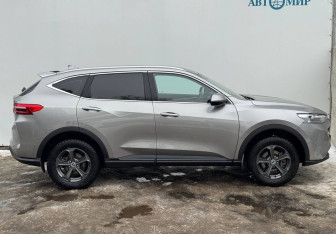 Подержанный автомобиль Haval F7 2023 года (4 фото)