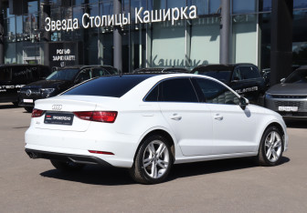 Подержанный автомобиль Audi A3 Sedan 2019 года (5 фото)