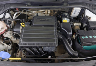 Подержанный автомобиль Skoda Rapid Liftback 2019 года (9 фото)