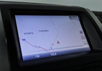 Подержанный автомобиль Nissan X-Trail 2012 года (9 фото)