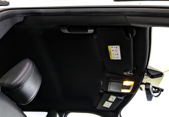 Подержанный автомобиль Ford Explorer 2018 года (23 фото)