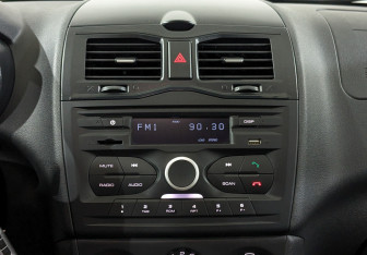 Подержанный автомобиль LADA (ВАЗ) Granta Sedan 2023 года (17 фото)