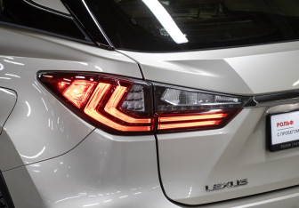 Подержанный автомобиль Lexus RX 2019 года (27 фото)