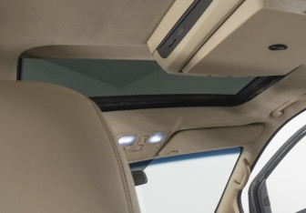 Подержанный автомобиль Hyundai Grand Starex 2009 года (11 фото)