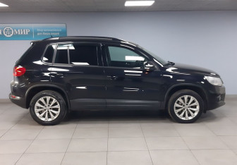 Подержанный автомобиль Volkswagen Tiguan 2015 года (4 фото)
