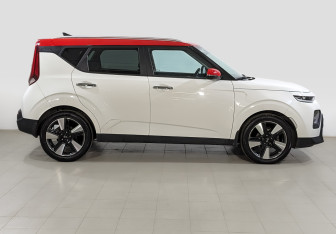 Подержанный автомобиль Kia Soul 2021 года (4 фото)