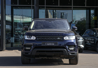 Подержанный автомобиль Land Rover Range Rover Sport 2015 года (2 фото)