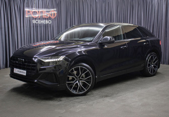 Подержанный автомобиль Audi Q8 2019 года (1 фото)