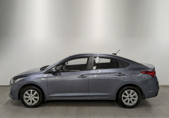 Подержанный автомобиль Hyundai Solaris Sedan 2019 года (8 фото)