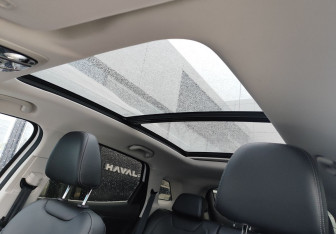 Подержанный автомобиль BAIC X7 2024 года (19 фото)