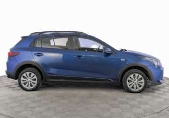 Подержанный автомобиль Kia Rio Hatchback 2021 года (4 фото)