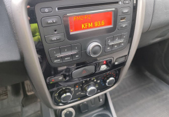 Подержанный автомобиль Renault Duster 2014 года (13 фото)